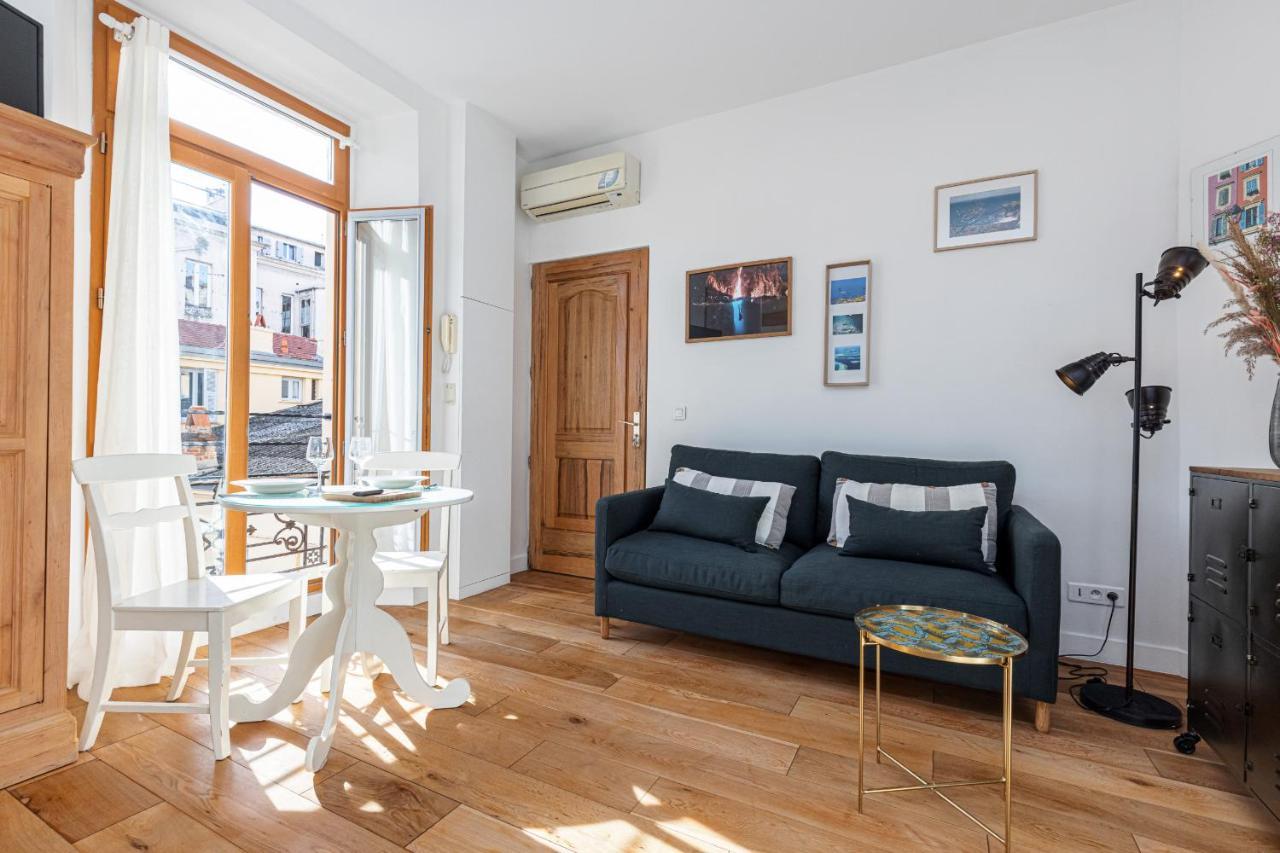 1 Bdr Downtown Near Place Massena ニース エクステリア 写真